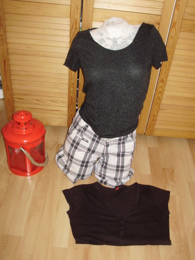 Outfit 12: Bench Short+vero moda Shirt+s. oliver Shirt XS S