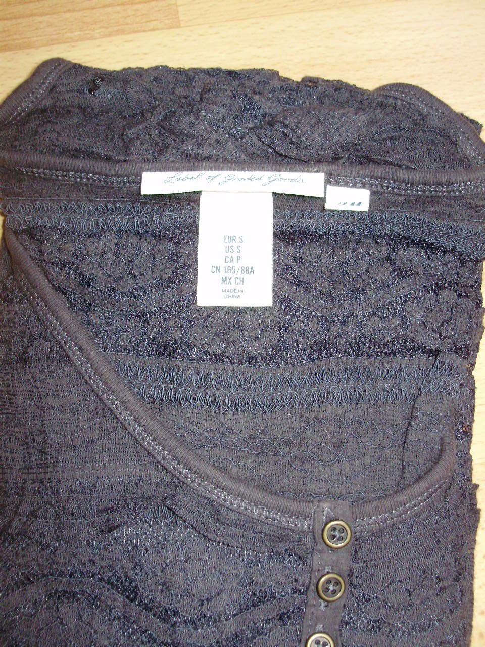H&M Shirt Spitze allover grau Knöpfe S wie neu
