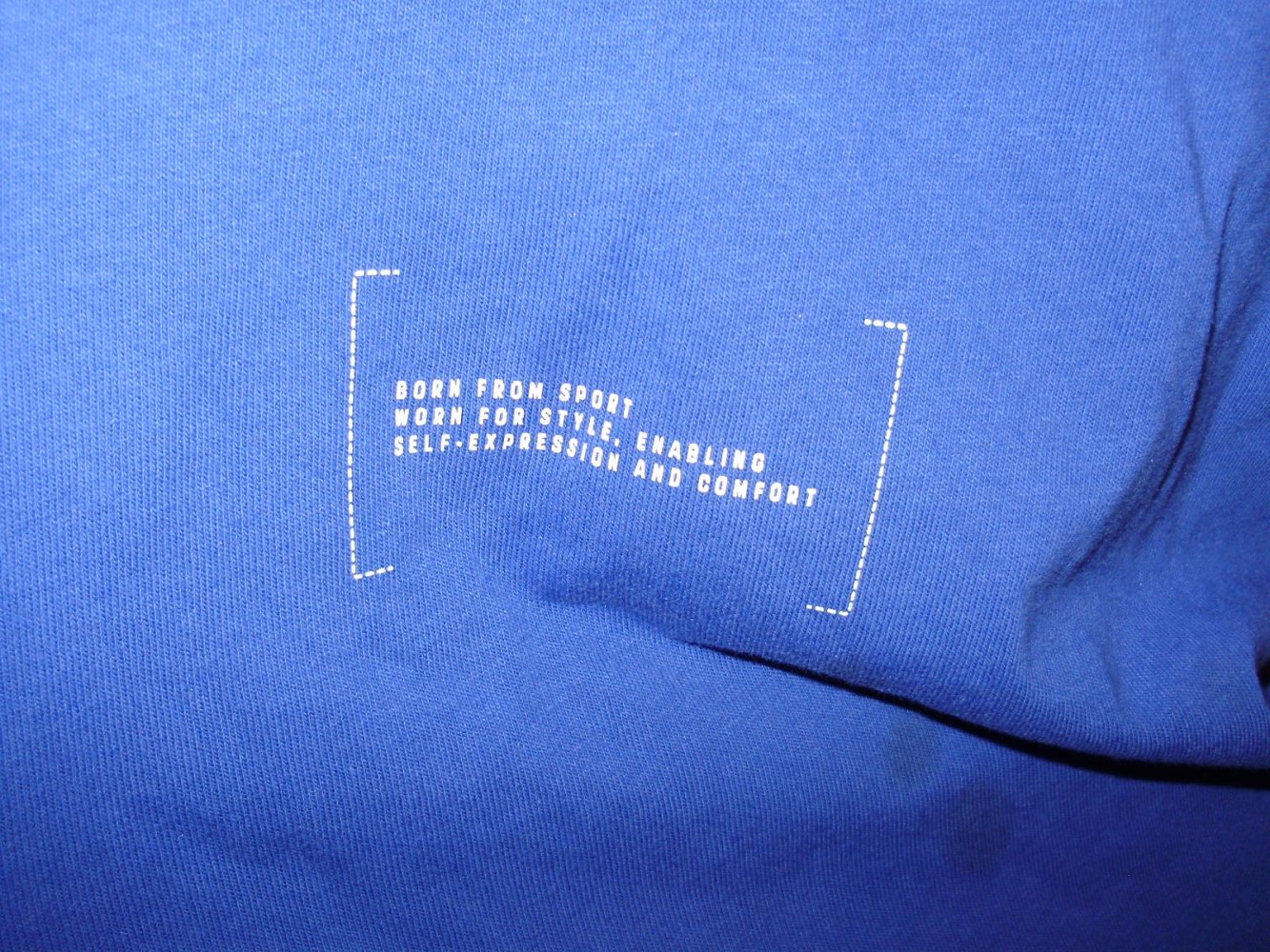 adidas Shirt blau 38-40 Nagelneu Etikett