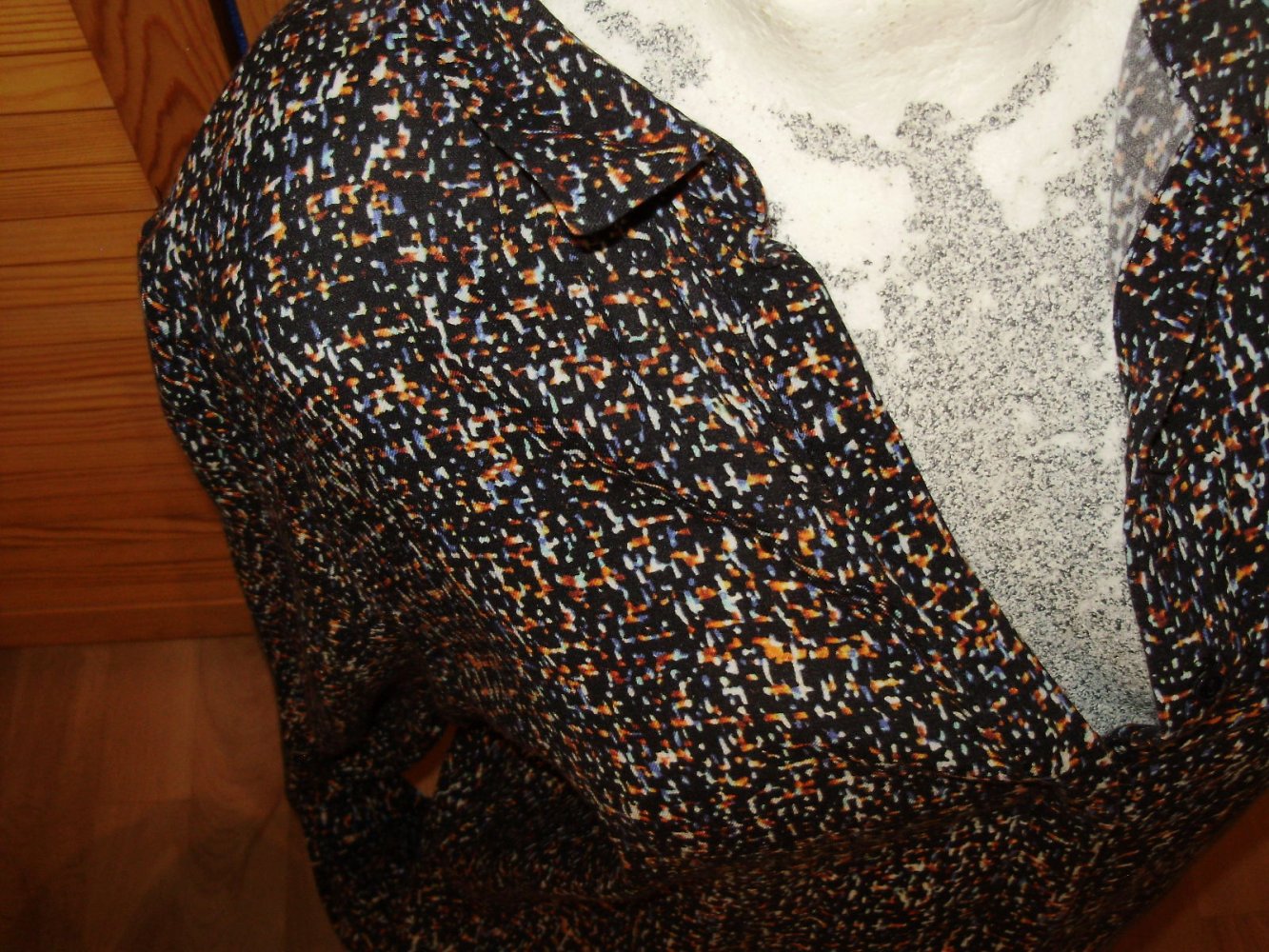 Cos Kleid midi Knopfleiste Hemdblusen Kleid Muster M