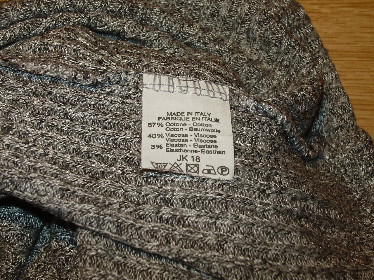 Brandy Melville Shirt sehr stetchig grau meliert Rundausschnitt one size Top!!