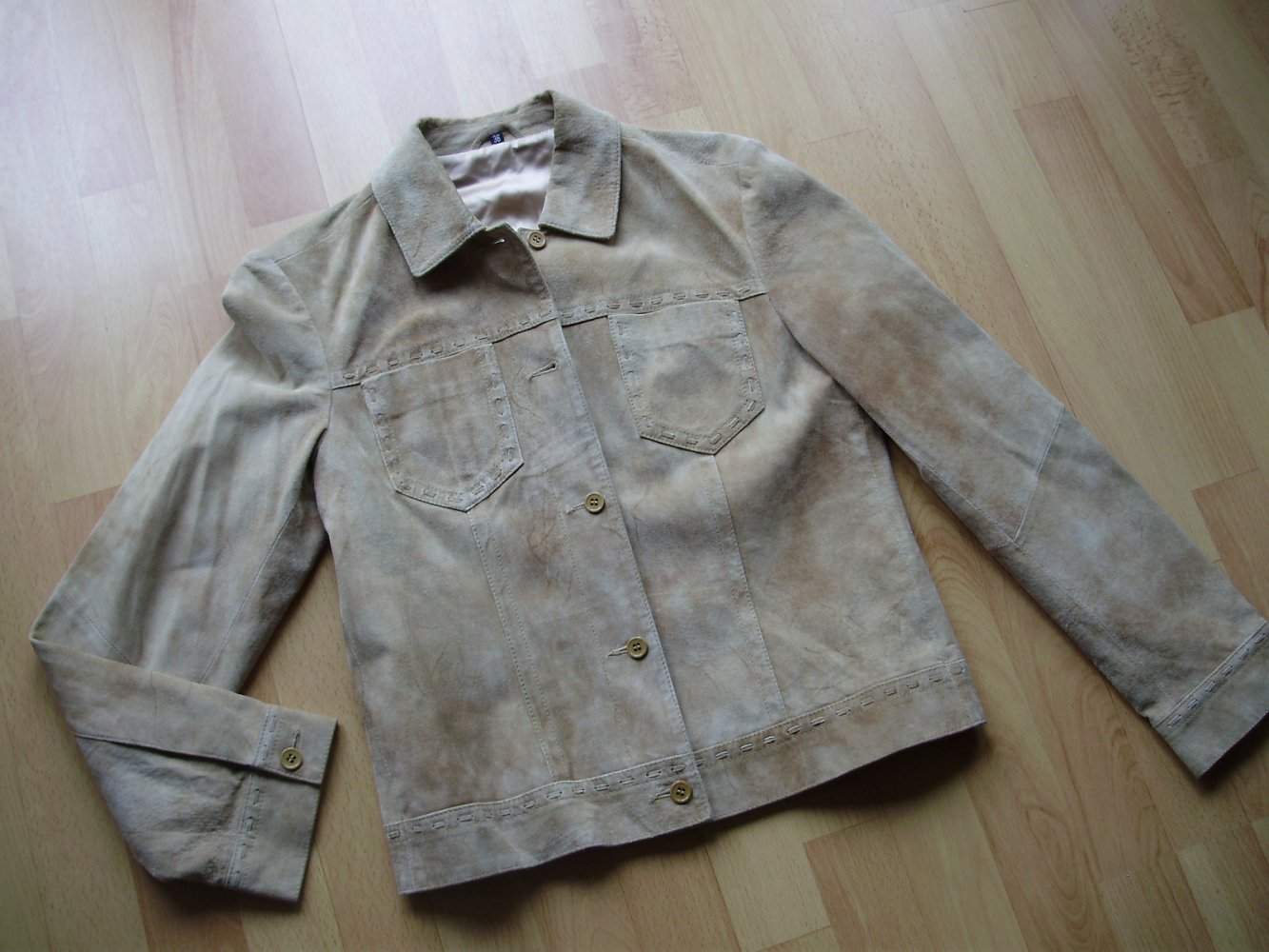 Jacke Blazer Wildleder hell Knöpfe Gr 36 NEU