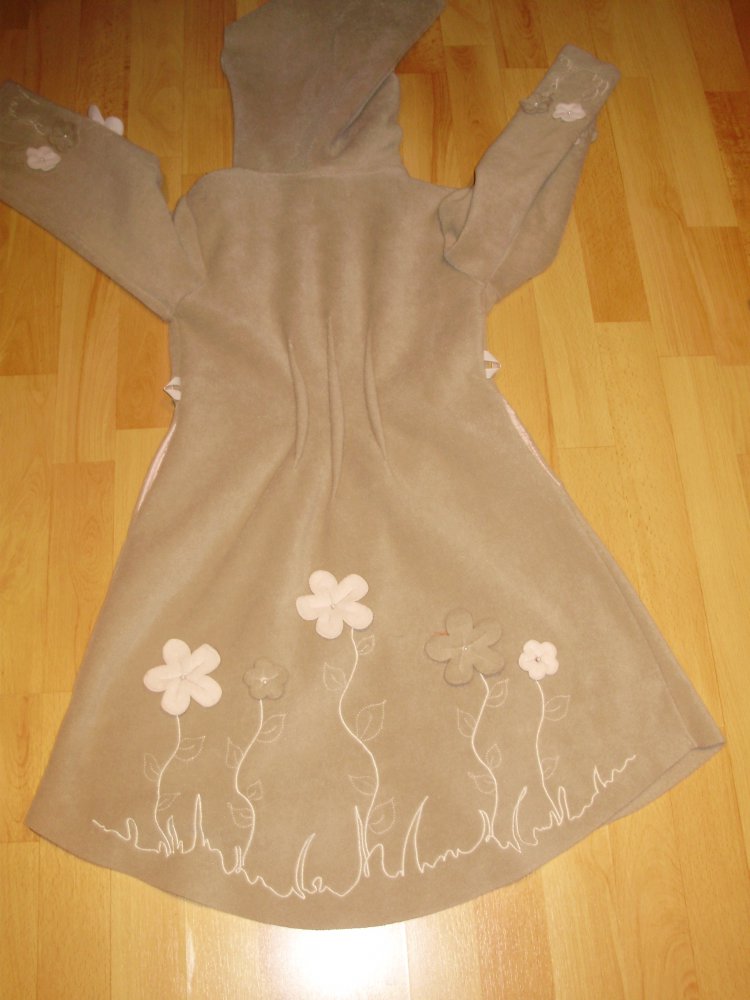 Tina Wudstrup Cardigan Mantel beige Blumenapplikation XS S