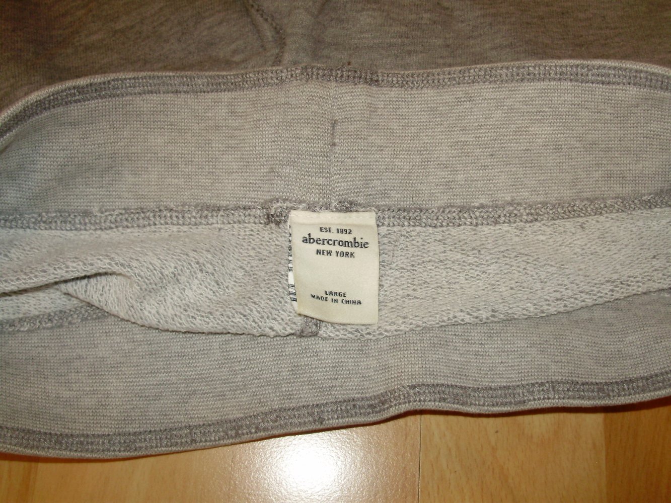 Abercrombie Sweat Shorts hellgrau L= S