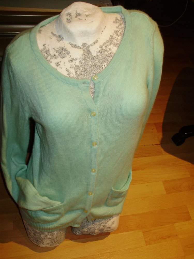 H&M Cardigan mintgrün weich Angora M