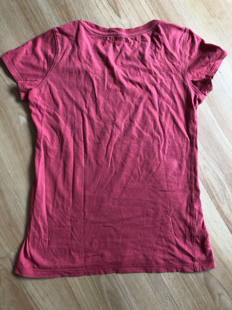 T-Shirt / Hemd