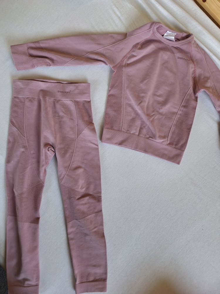 altrosa Ski-Unterwäsche / Sportanzug, Gr. 92 /98