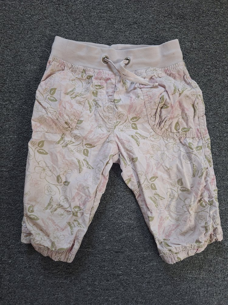 Bequeme rosa Sommer-Hose mit Muster, Gr. 86