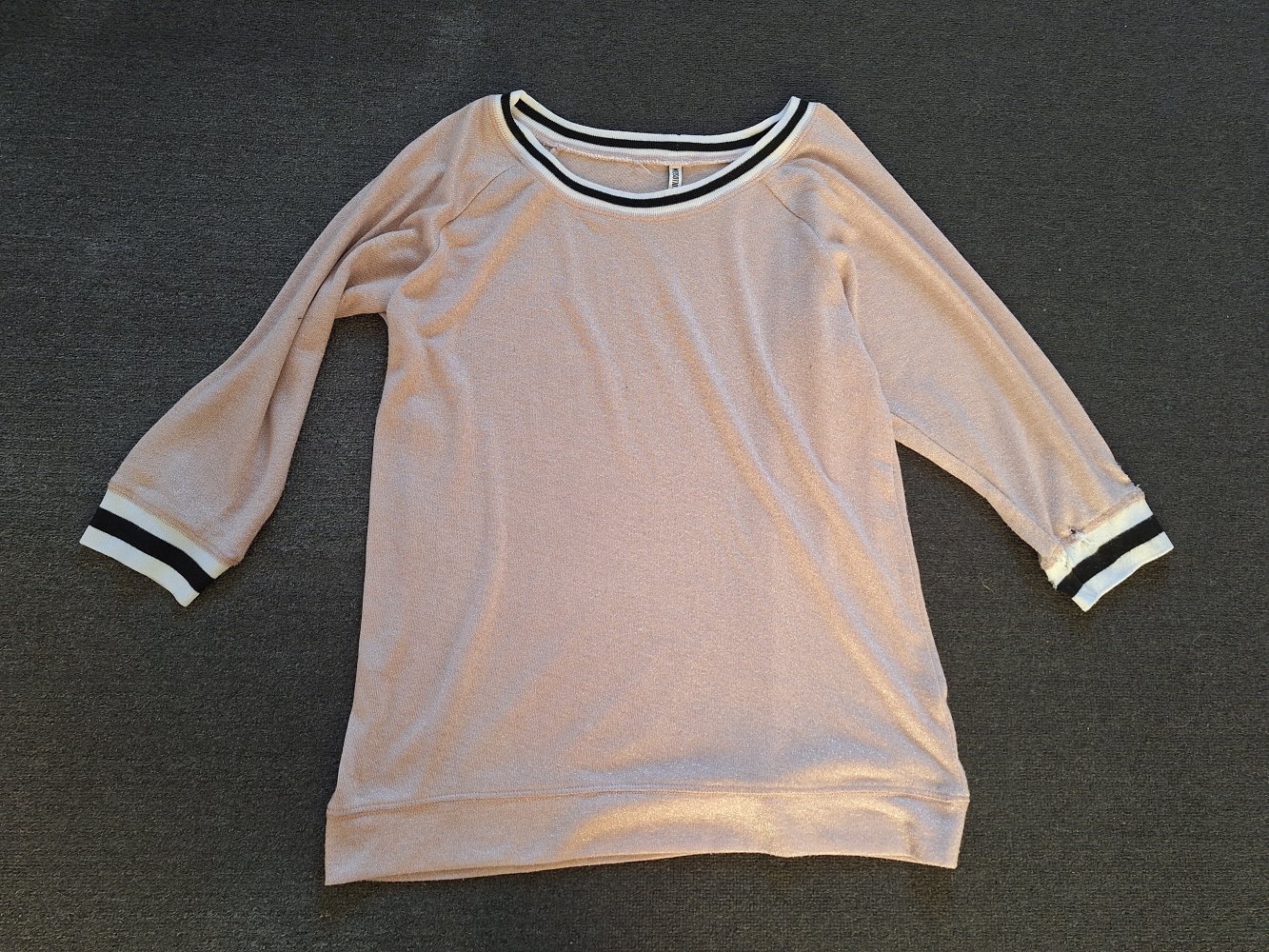 rosafarbener Glitzerschimmer Collegepulli Gr. L 3/4 V TP Amy Nude