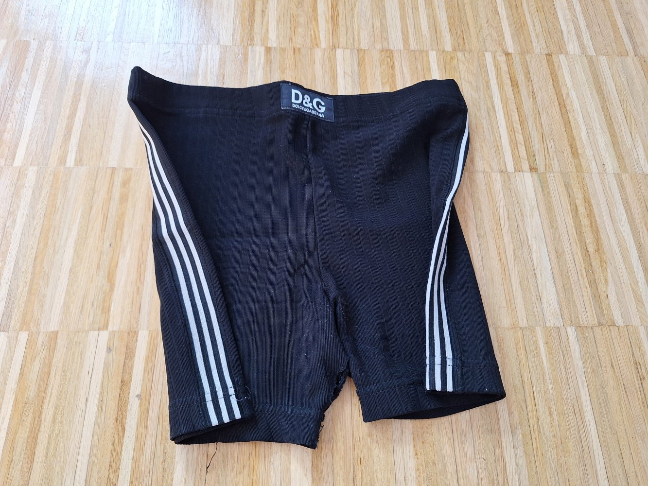 kurze schwarze Sportshorts, Gr. S