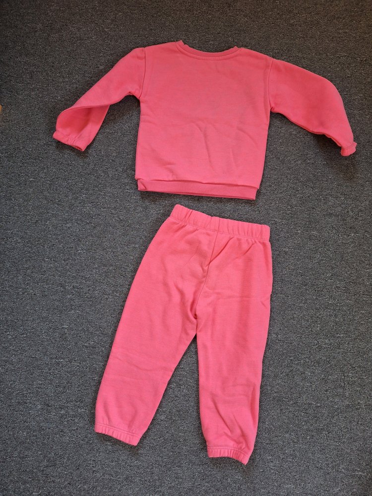 pinker Jogginganzug, Gr. 92