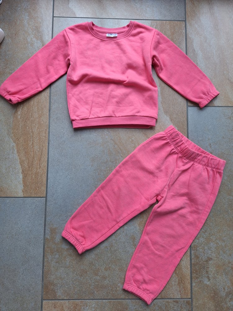 pinker Jogginganzug, Gr. 92