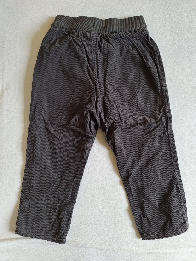 Dunkelgraue gefütterte Cordhose, Gr. 92