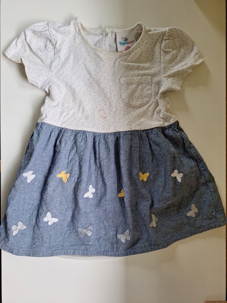 Niedliches Jeans-Sommerkleidchen mit Schmetterlingen, Gr. 86