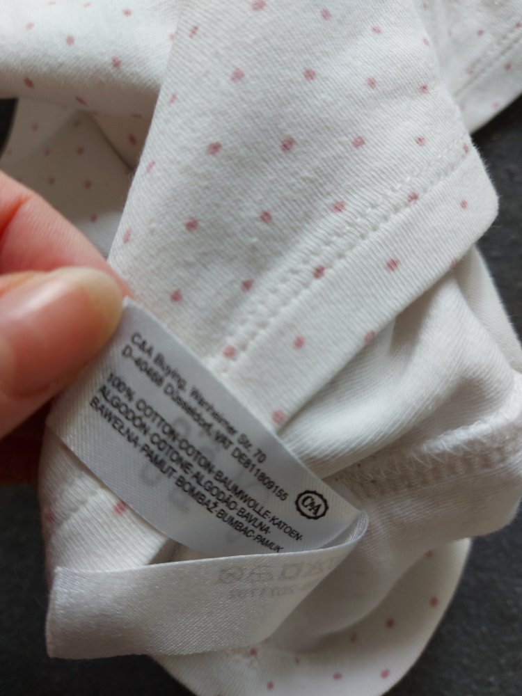 weißer Babypullover mit rosa Punkten, Gr. 56