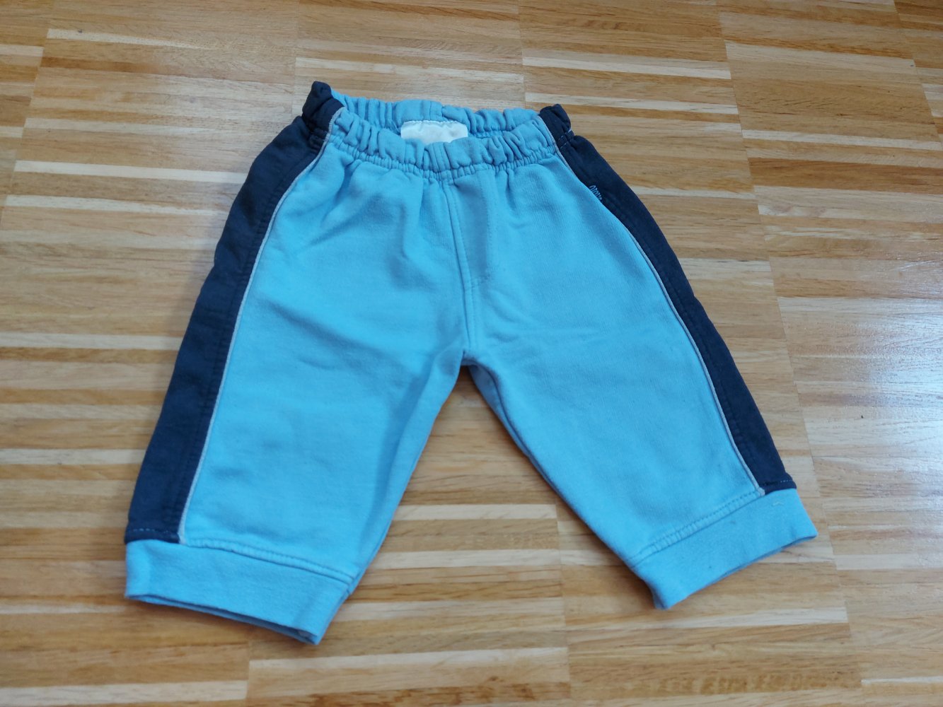 blaue Jogginghose Gr. 68