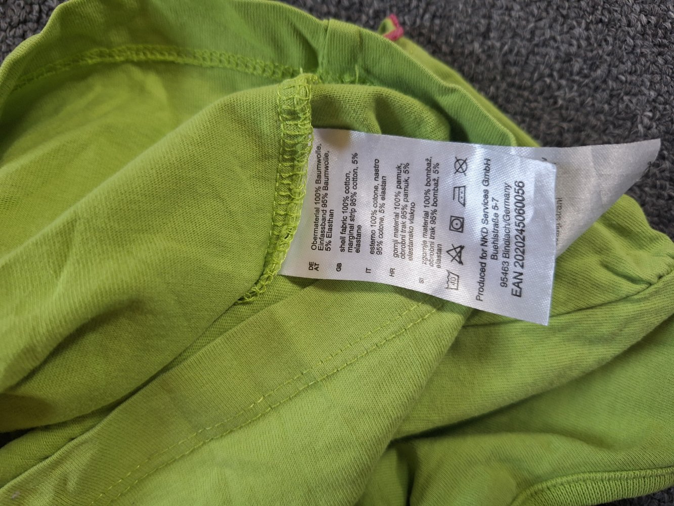 Niedliches grünes Mädchen T-Shirt, Gr. 92