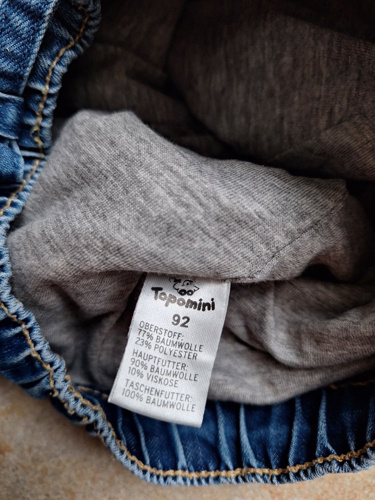 Gefütterte Jeans mit Schmetterlingen, Gr. 92