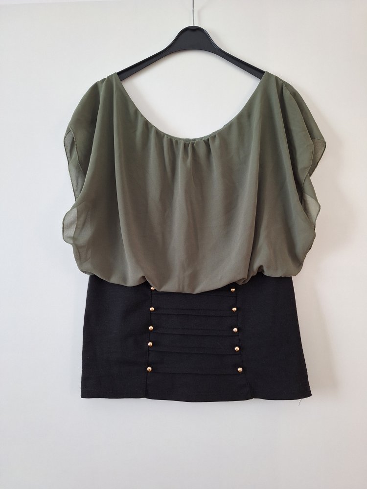 Schickes khakigrünes Blusenshirt