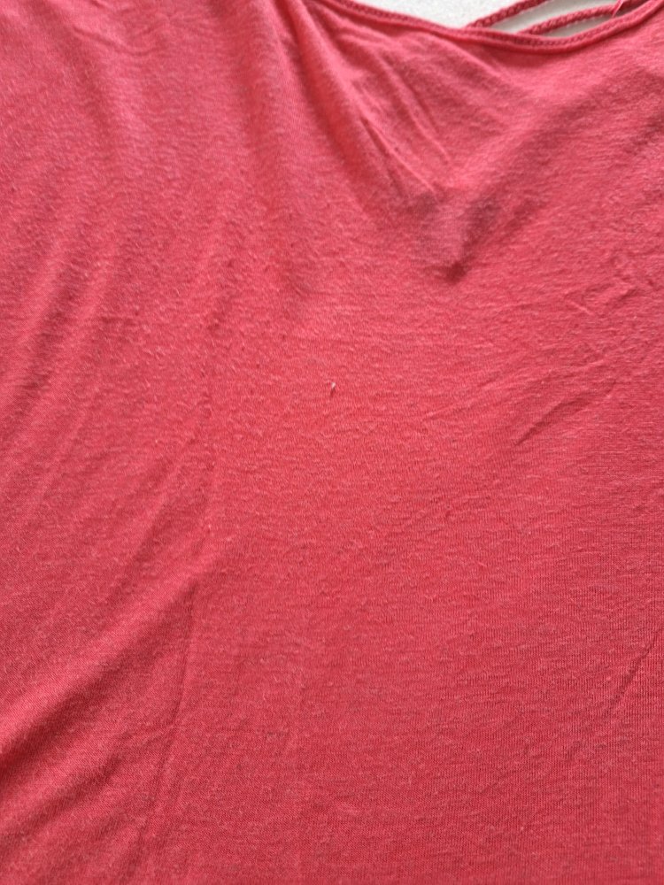 korallrotes Leinen-Shirt mit hinten gekreuzten Trägern, Gr. S