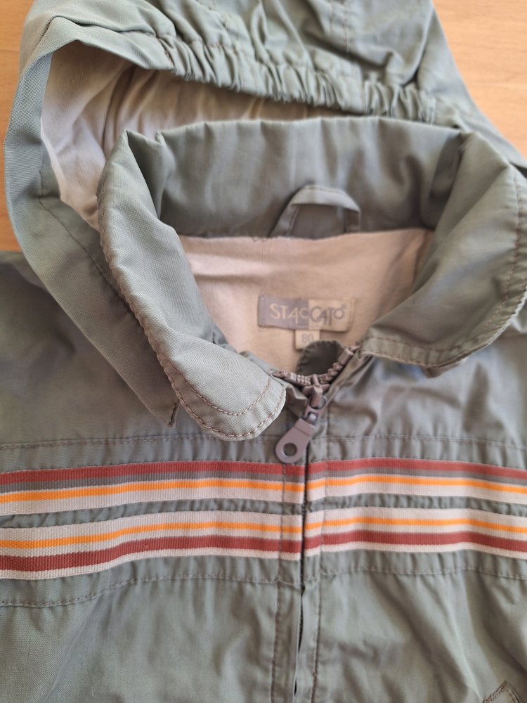 khakifarbene Übergangsjacke mit abnehmbarer Kapuze, Gr. 80