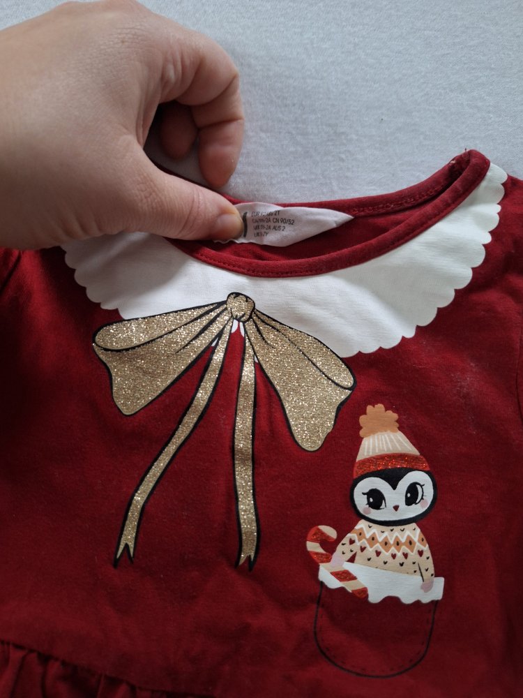 rotes Weihnachtskleidchen Gr. 92