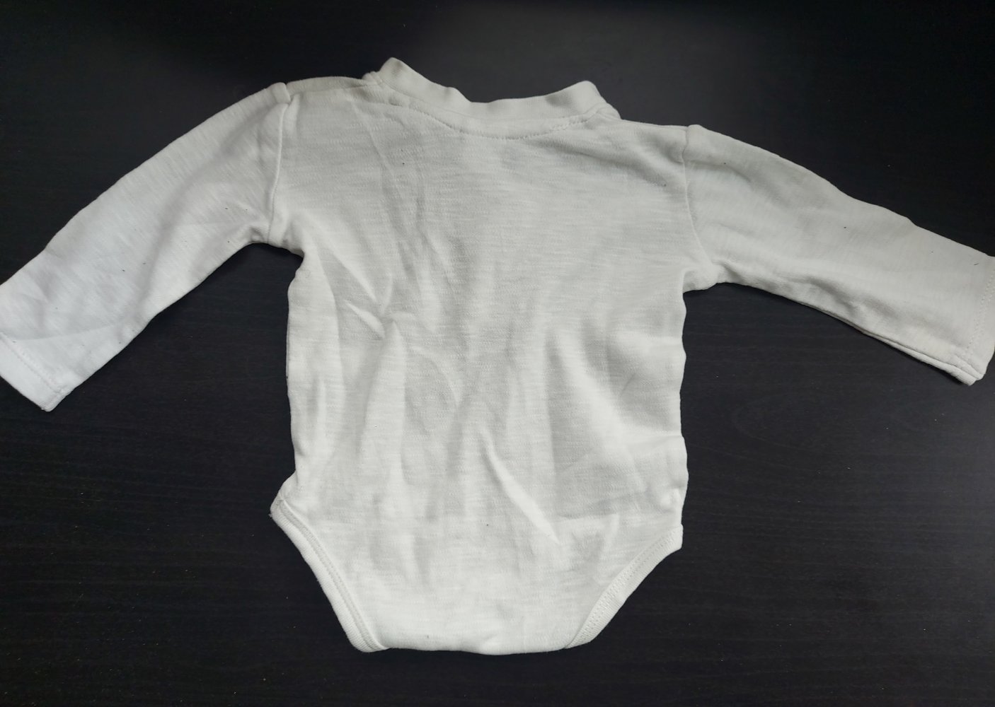 weißer Langarmbody mit Walmotiv Gr. 56