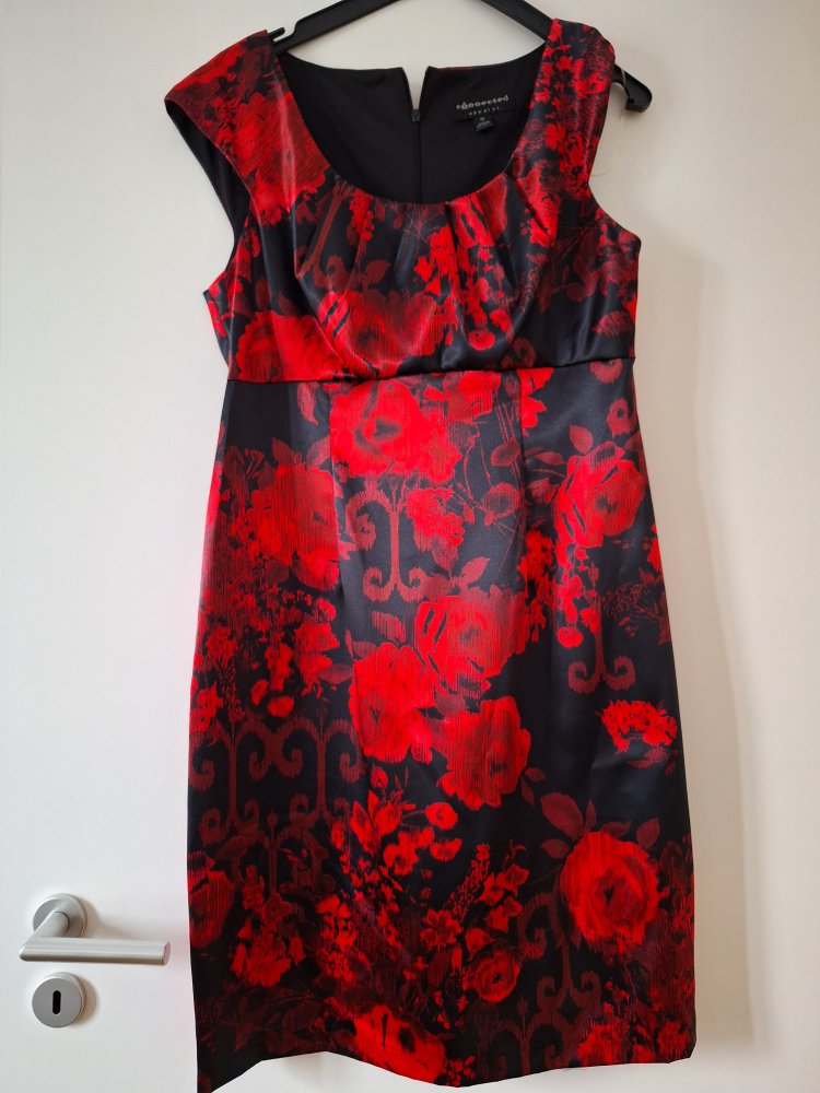 schwarz-rotes Etuikleid mit roten Rosen, Gr. 12 connected apparel