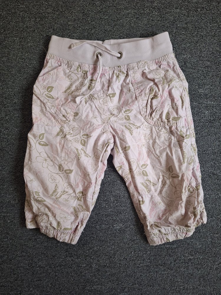 Bequeme rosa Sommer-Hose mit Muster, Gr. 86