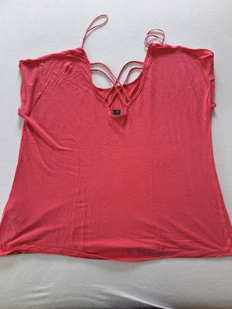 korallrotes Leinen-Shirt mit hinten gekreuzten Trägern, Gr. S