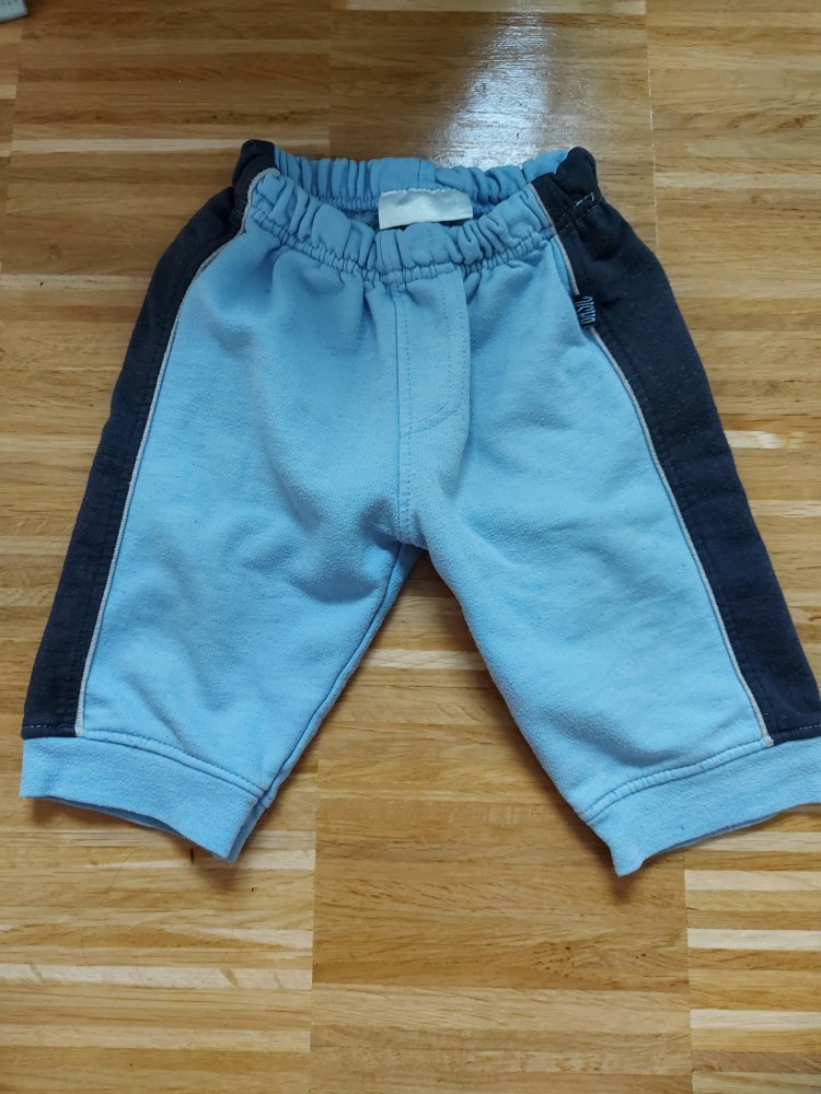 blaue Jogginghose Gr. 68