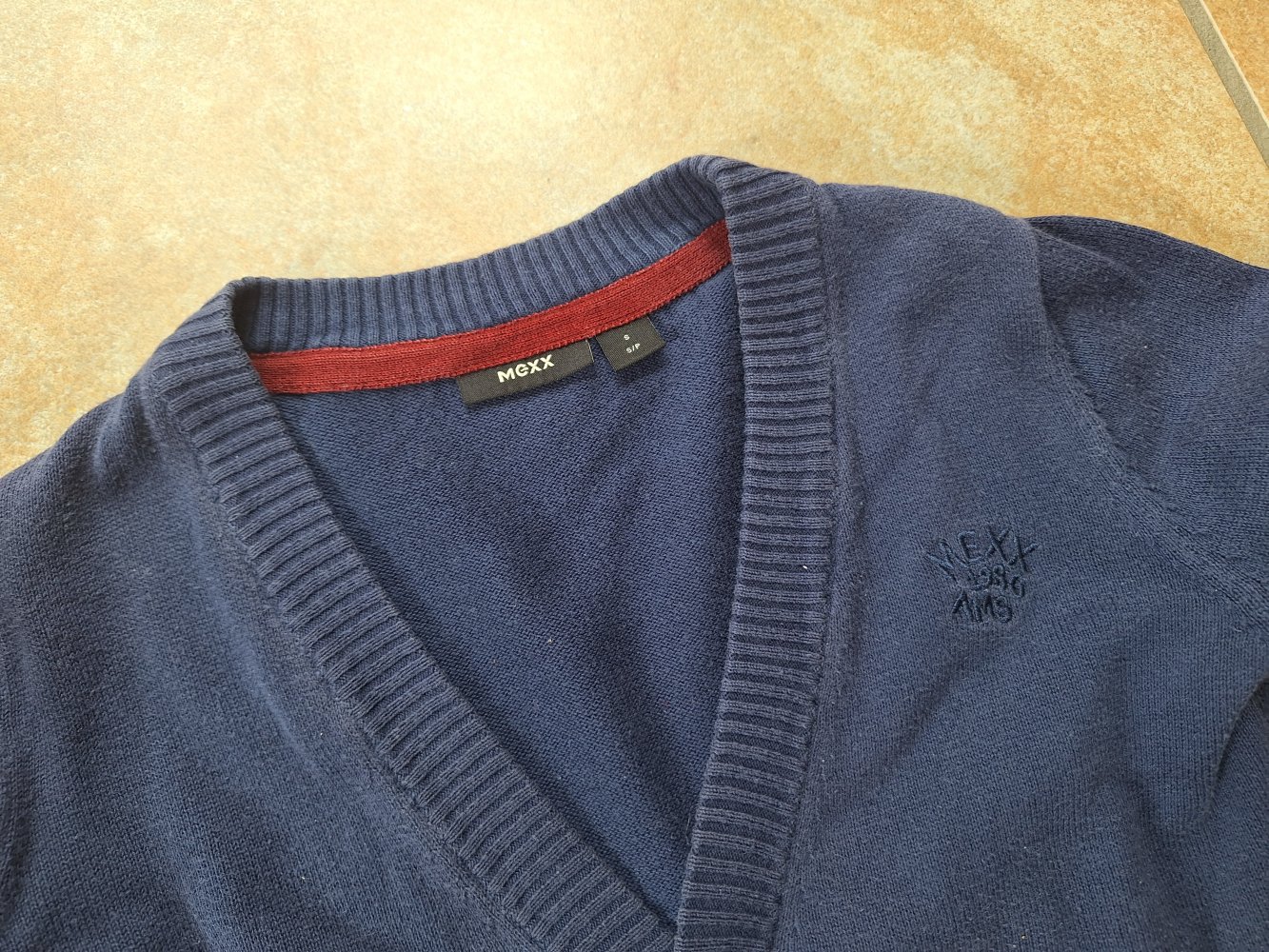 dunkelblaue Strickjacke von Mexx