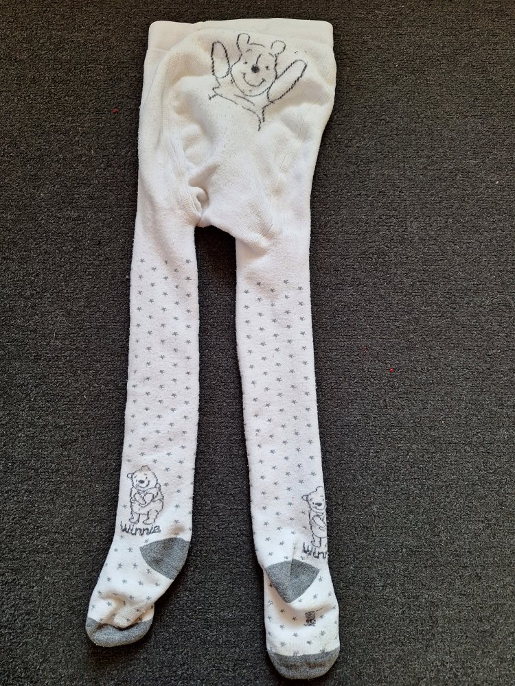dicke weiße Winnie Pooh Strumpfhose Gr. 98/104