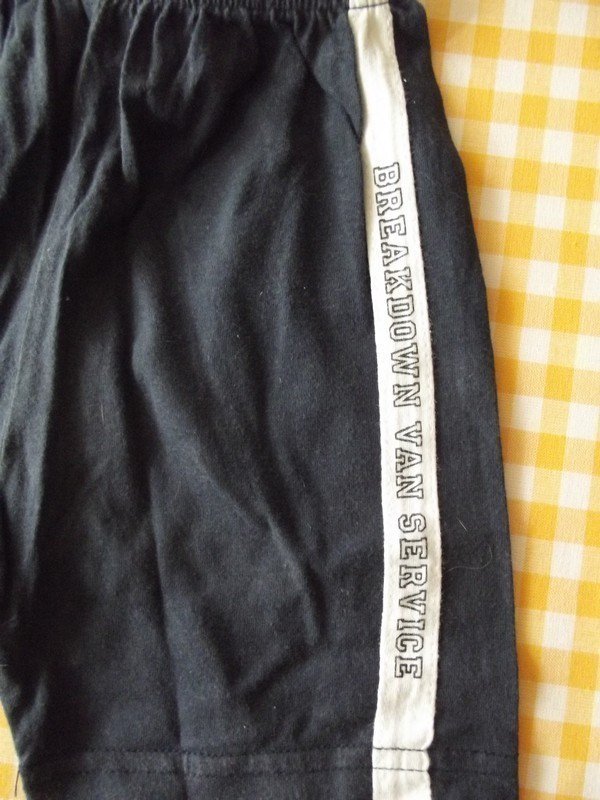 Sehr schöne kurze Hosen