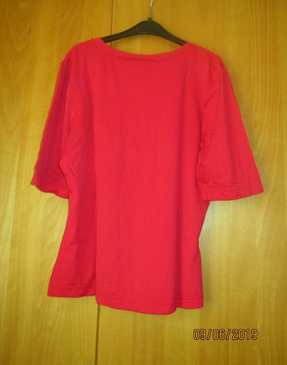 Rotes T-Shirt, Gr. XS/S