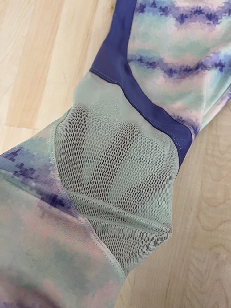 SportLeggings gr.L lila mint mesh ungetragen