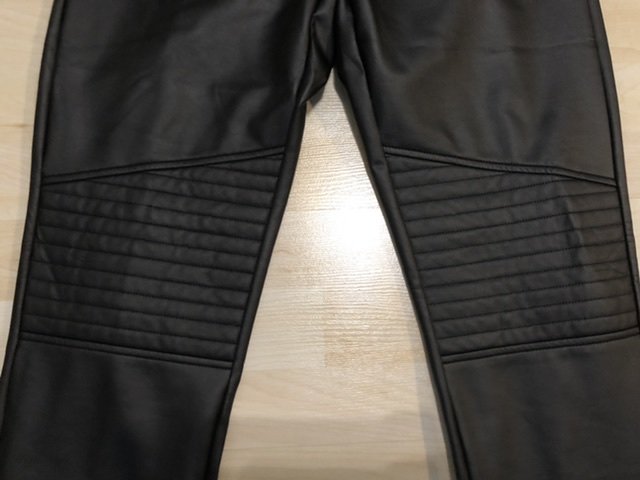 Kunstlederhose Bikerstil w31 L32
