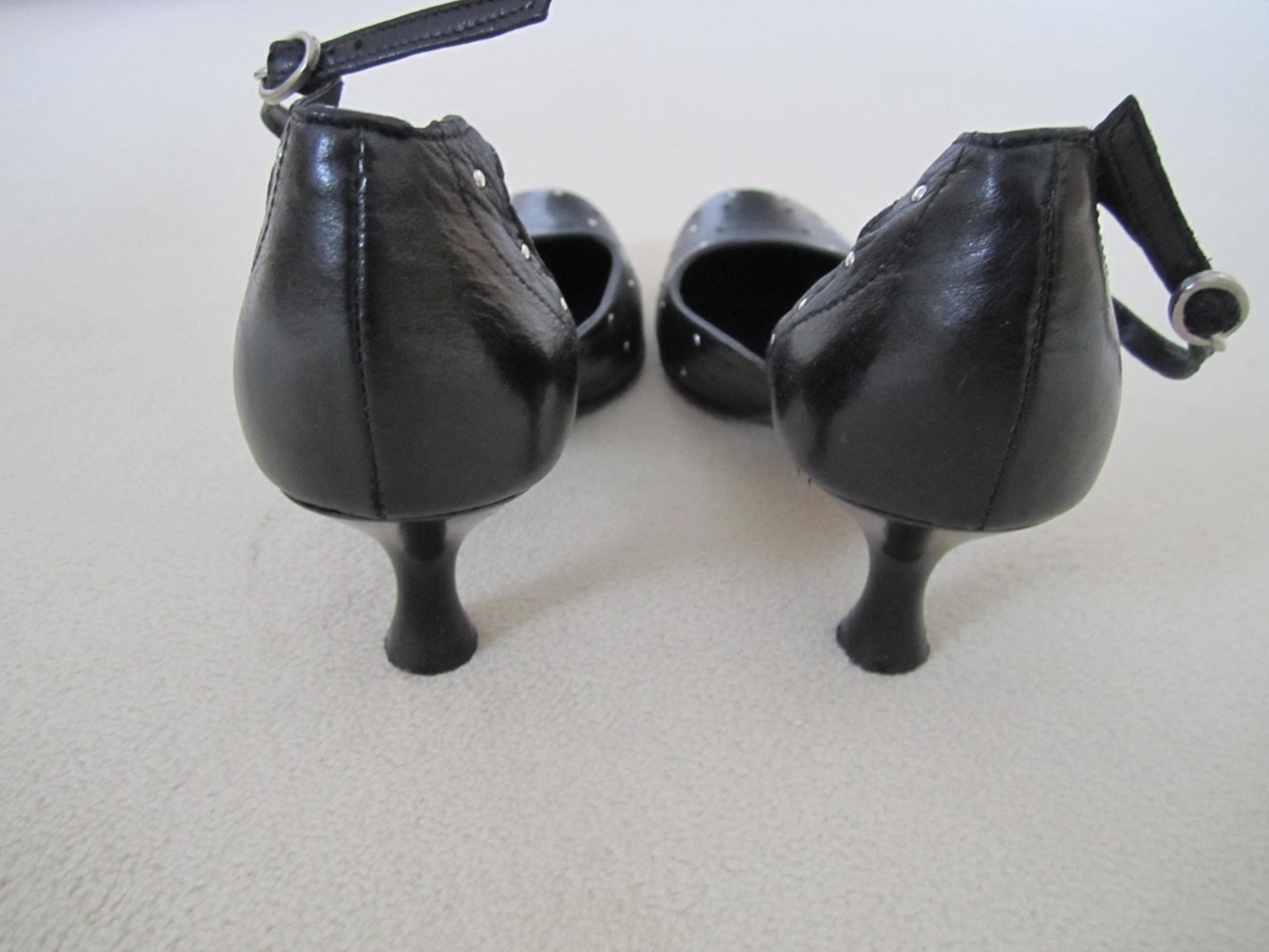 Danny Riemchen Pumps Sandalen Gr. 37 Leder wie neu