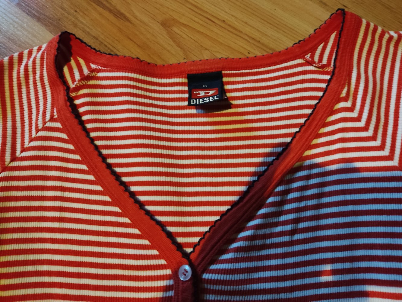 Diesel Shirt Jäckchen Gr.S rot-weiss
