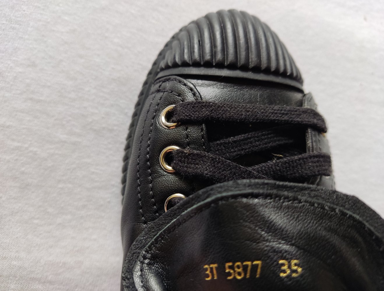 Prada Sneaker Gr.35/36 schwarz NEUwertig