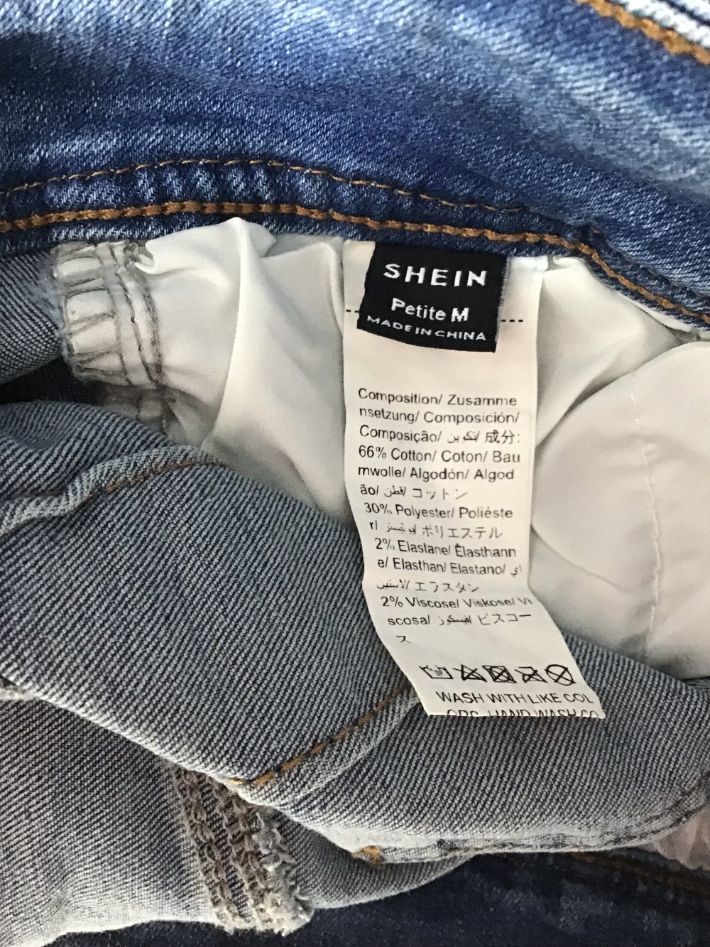 Jeans hellblau