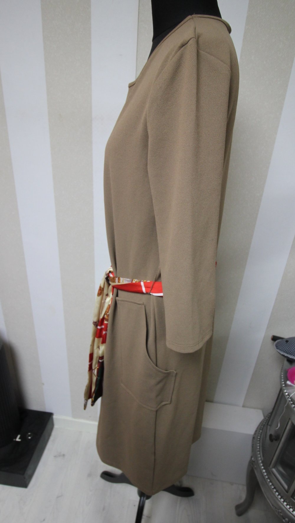 Zara Kleid elegant chic Band Schleife Muster mix