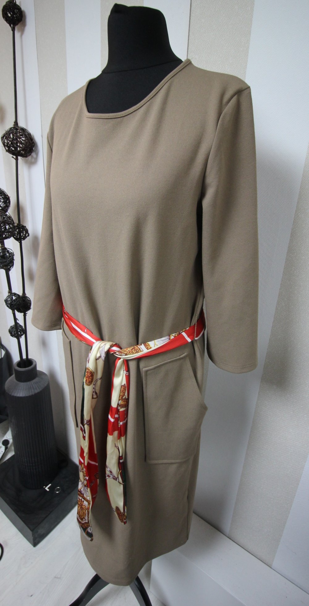 Zara Kleid elegant chic Band Schleife Muster mix