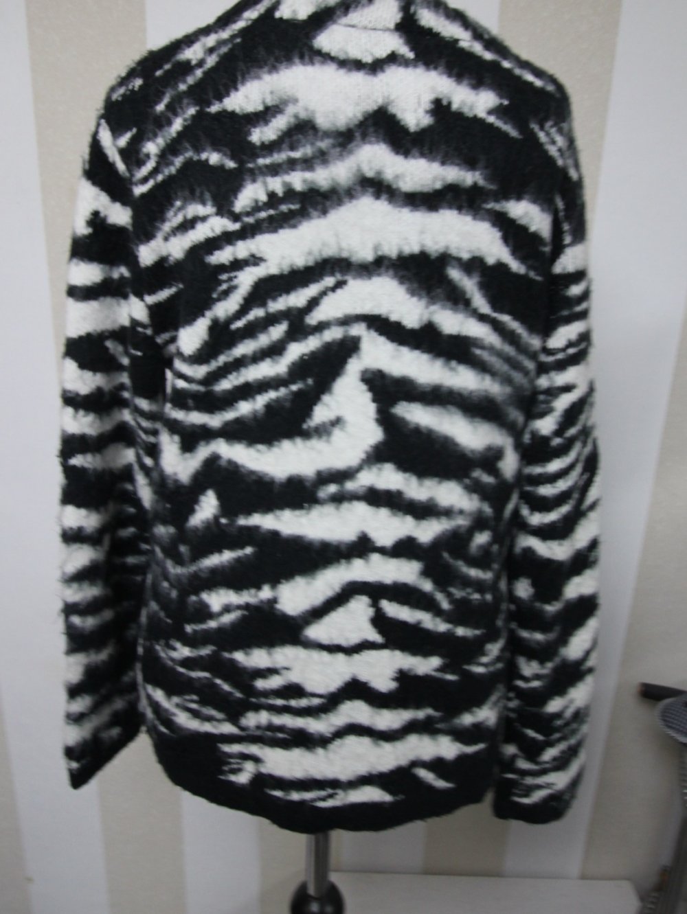 Saint Tropez Zebra Jacke Teddyjacke kuschelig weich fluffy plüsch