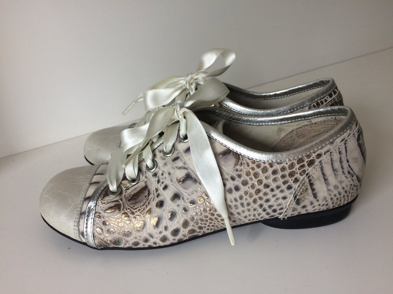 „GABOR COMFORT“ EXKLUSIVE LEDER SNEAKER 