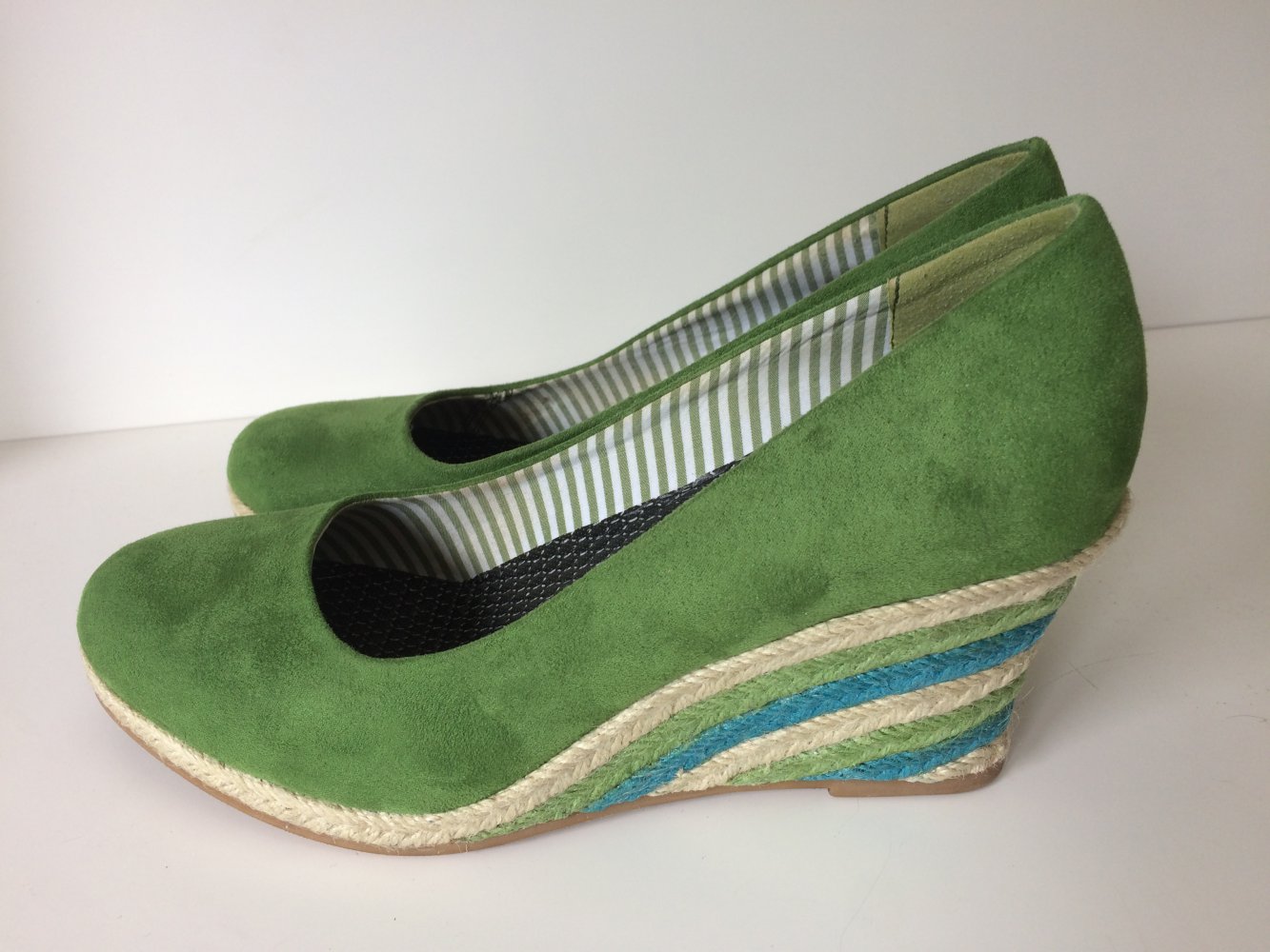 Keilabsatz Schuhe Gr. 39