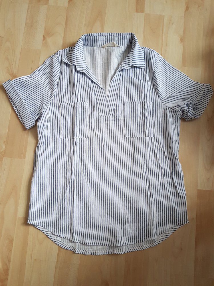 gestreifte Bluse/ Hemd mit kurzen Ärmeln