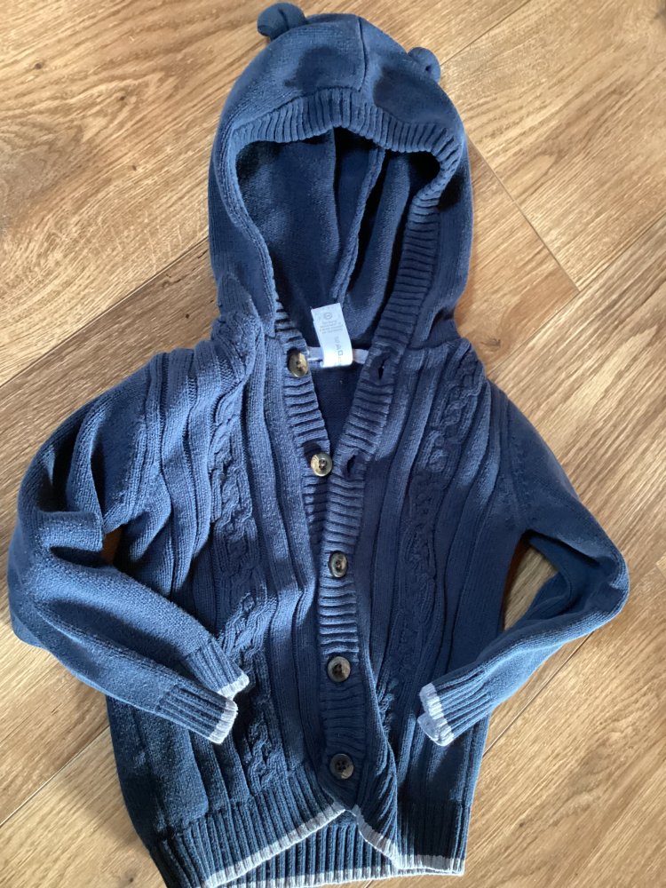 schöne Strickjacke gr.92 von C&A