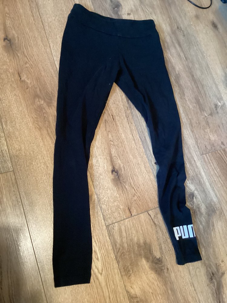 schöne Sporthose gr.XS von Puma