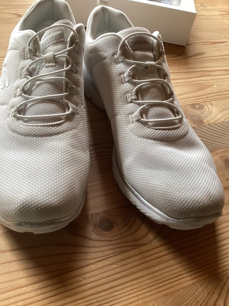 Sportschuhe n für Damen gr.41